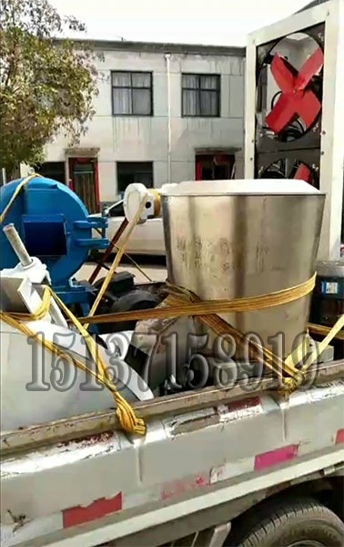 米線機裝車發(fā)貨 米線機裝車發(fā)貨